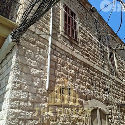 Old House for Sale Jounieh pied dans l eau بيت اثري على فأش الموج