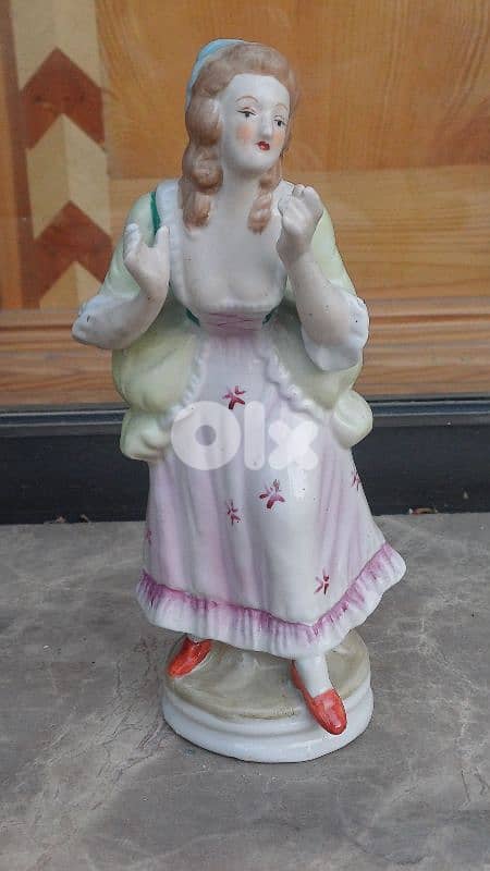 antique 6