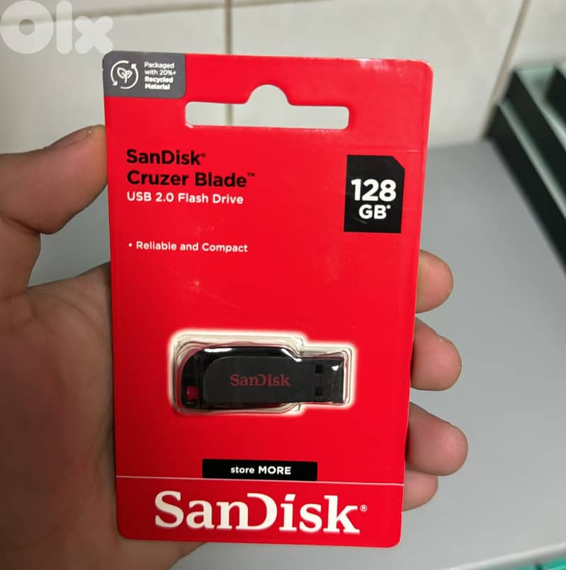 Sandisk cruzer blade 2.0 flash drive 128gb Amazing & good offer 0