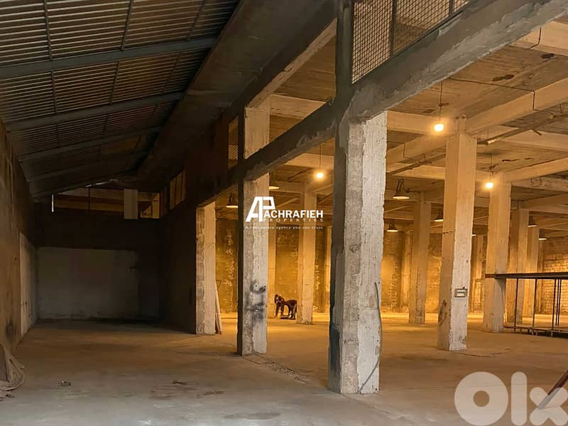 Insudtrial Warehouse - Grade A - For Rent in Achrafieh 0