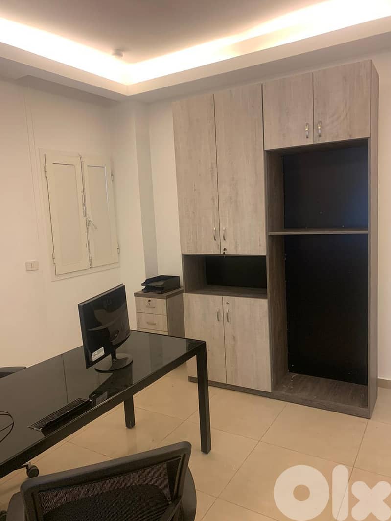 Monot furnished office 100 sqm for rent in a prime location #6738 0