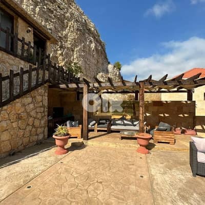 Villa for sale in Fatqa GH58 فيلا للبيع في فتقا