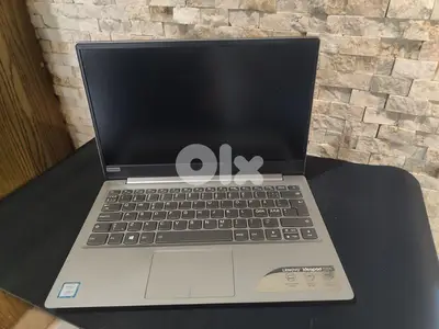 Lenovo IdeaPad 320 S   Intel Core  i5-8300U