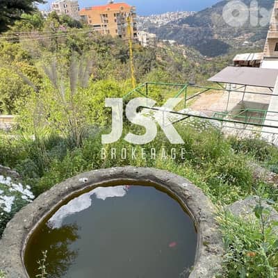 L19077 - Land With House For Sale in Qornet El Hamra