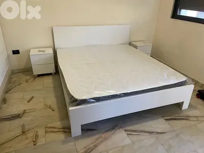 تخت مجوز مع فرشة جديدة من المعمل بافضل الاسعار