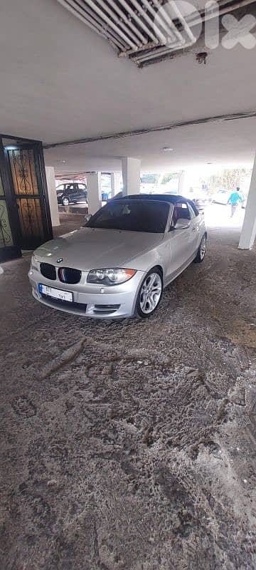 BMW 128i model 2010 convertible