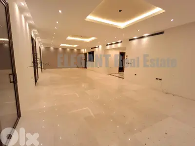 Spacious | High end | Prime Location !