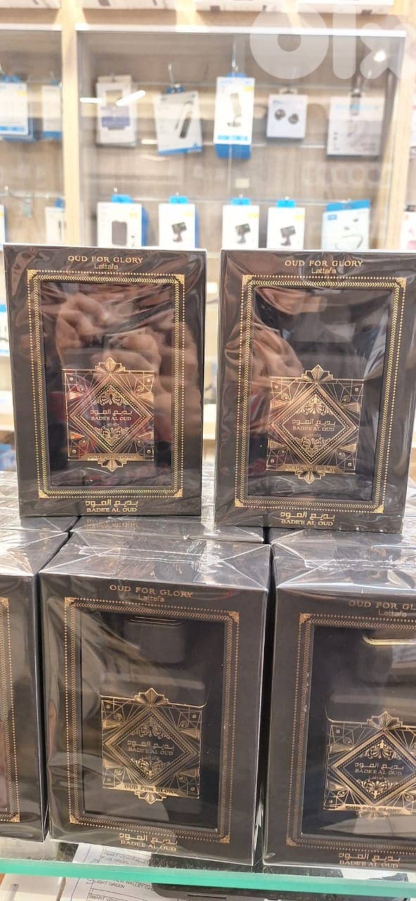 LATTAFA BADEE AL OUD BLACK Exclusive & new offer 0
