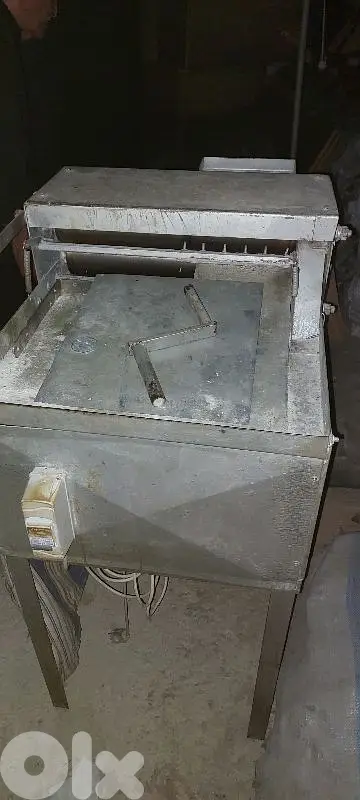 عدة فرن مناقيش
