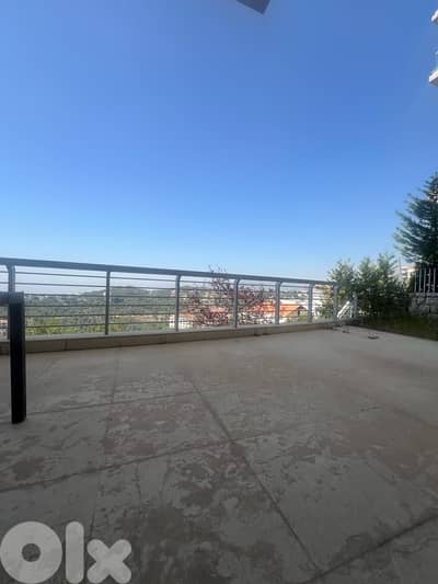 Apartment with terrace for Rent in Beit Misk شقة للإيجار في بيت مسك
