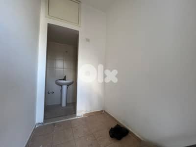 Apartment for Sale – 220 SQM in Hamra شقة للبيع – 220 متر مربع