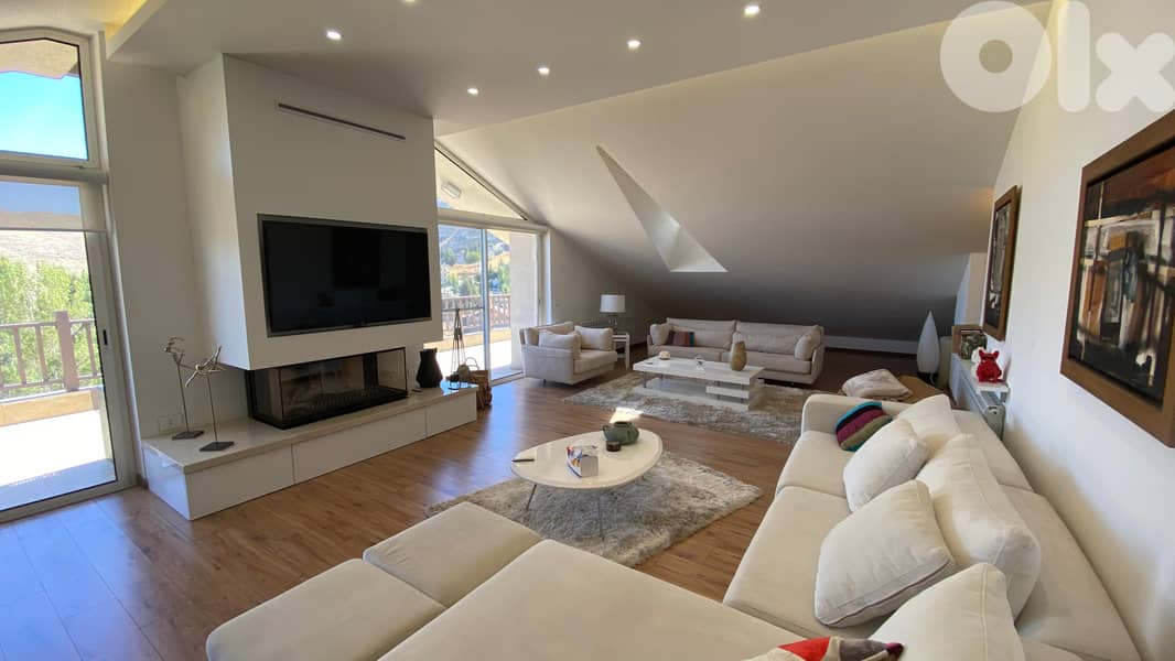 Chalet for sale in Faraya/ Decorated/ Furnished/ View/ Terrace 3