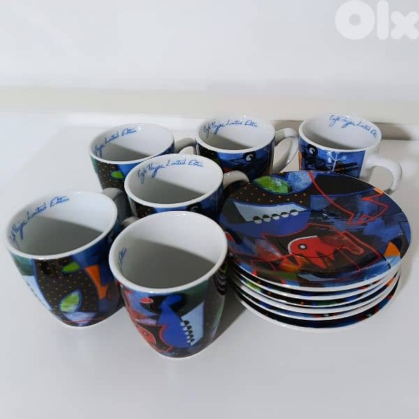 6 Colorful cups and plates 2