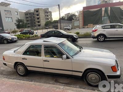 Mercedes-Benz E-Class 1988