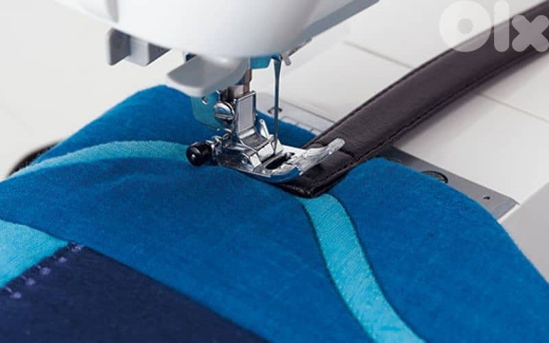 Juki HZL-G210 Computerised Sewing Machine 5