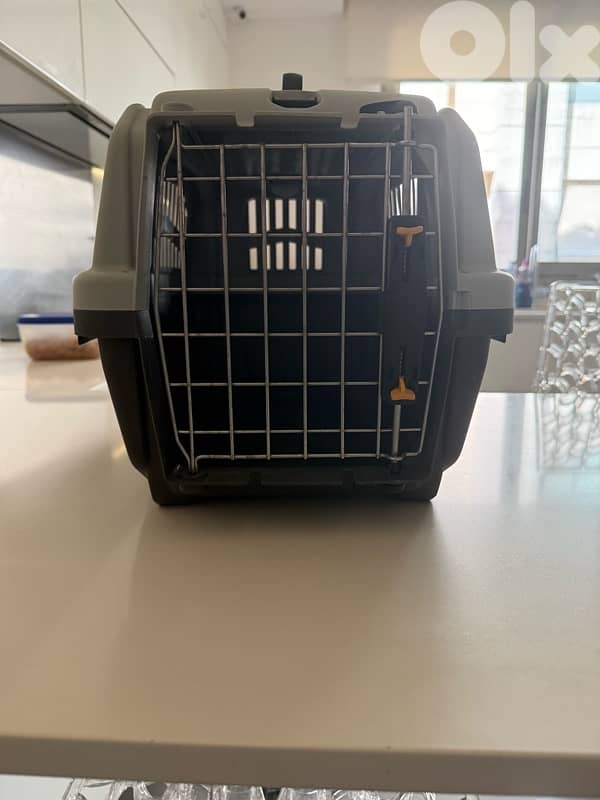 Dog Crate as new 1