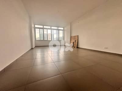 Office for rent in Aisha Bakkar مكتب للإيجار في عائشة بكار
