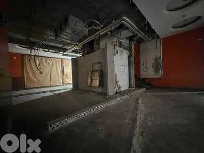 Shop for Rent in Hamra-Core and Shellمحل للإيجار في الحمرا - هيكل خارج