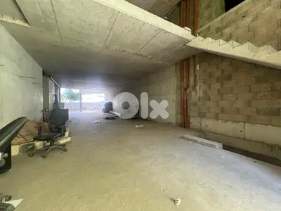 Showroom For Sale in Hamra معرض للبيع في الحمرا