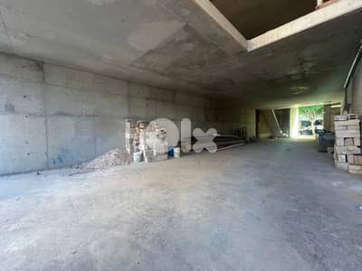 Showroom For Sale in Hamra معرض للبيع في الحمرا