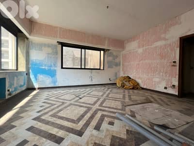 Core & Shell Office for Rent In Hamra مكتب رئيسي وإطار للإيجار