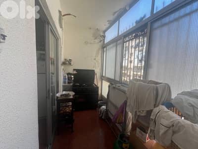 Apartment For Sale In tallet Khayat شقة للبيع في تلة الخياط