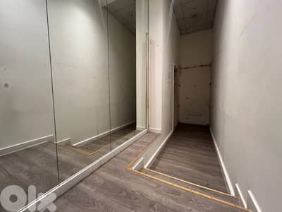 Prime Shop for Rent in Clemenceau محل للإيجار في منطقة كليمنصو