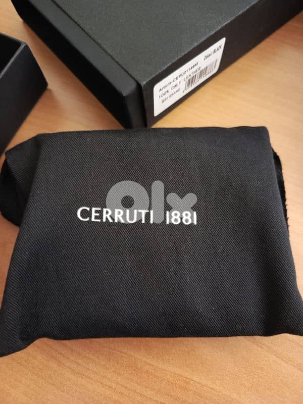 Cerruti 1881 Calf Leather wallet. New with box. 1