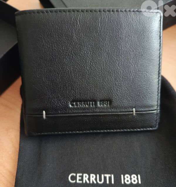Cerruti 1881 Calf Leather wallet. New with box. 3
