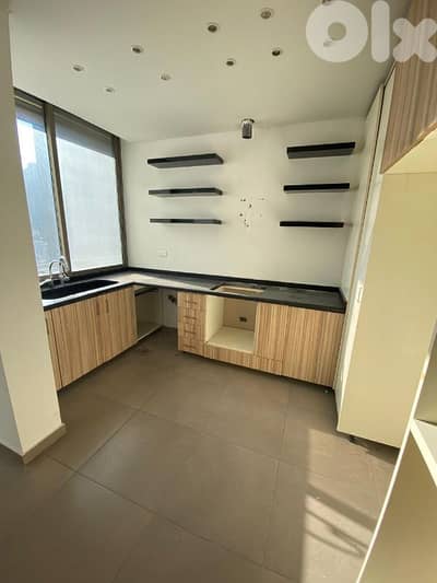 Apartment for Sale in Mansourieh.