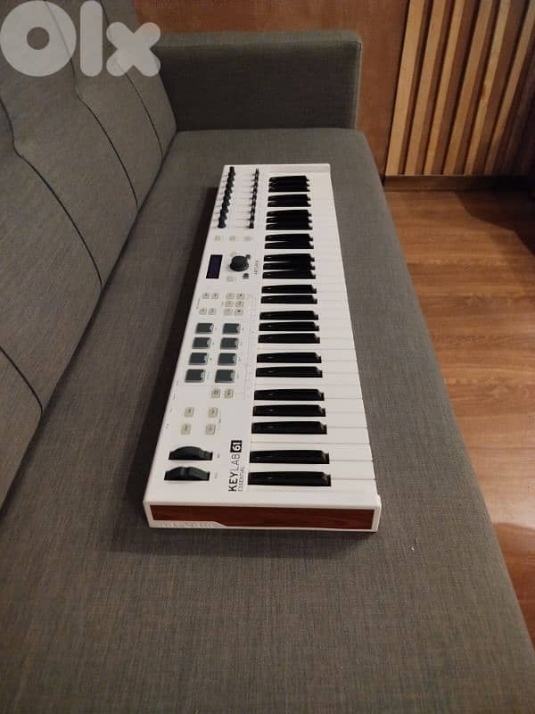 arturia midi controller & keyboard 1