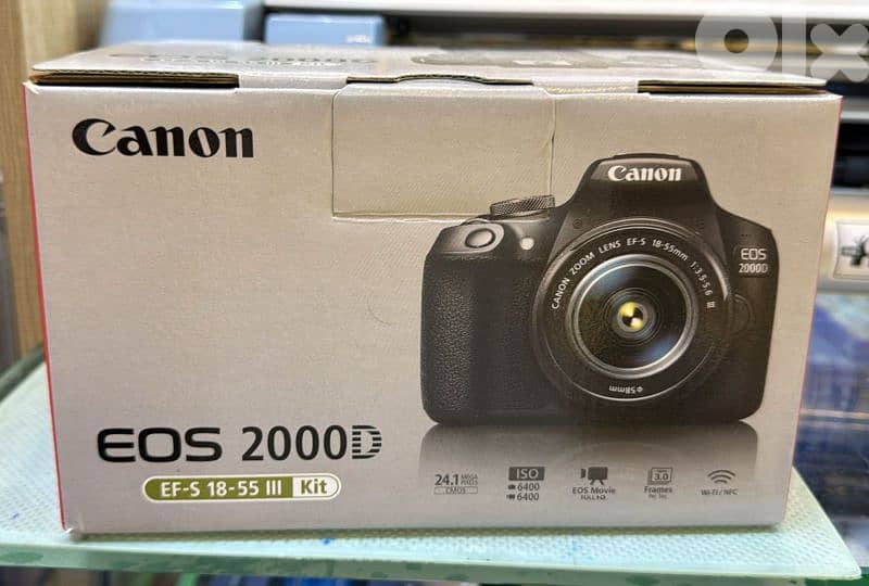 Canon Camera EOS 2000D EF-S 18-55 III Kit 0