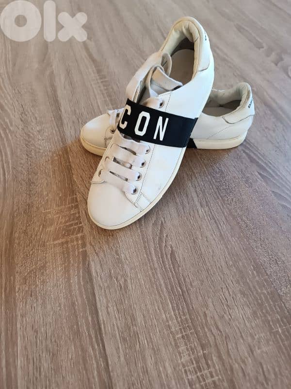 Dsquared2 2