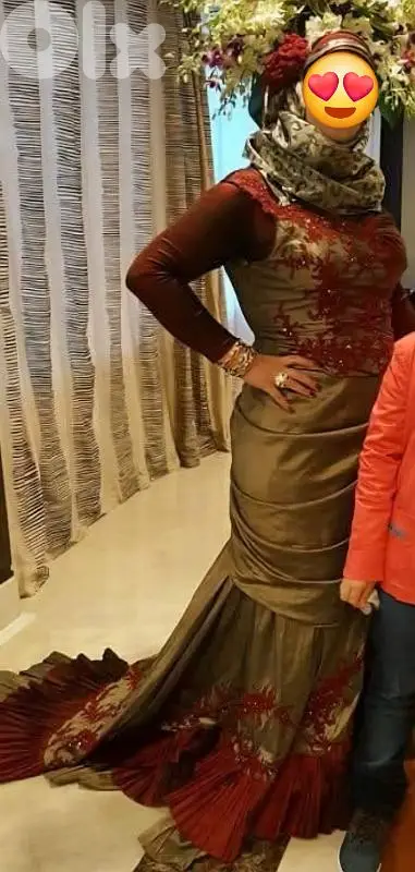 فستان سهرة او خطبة