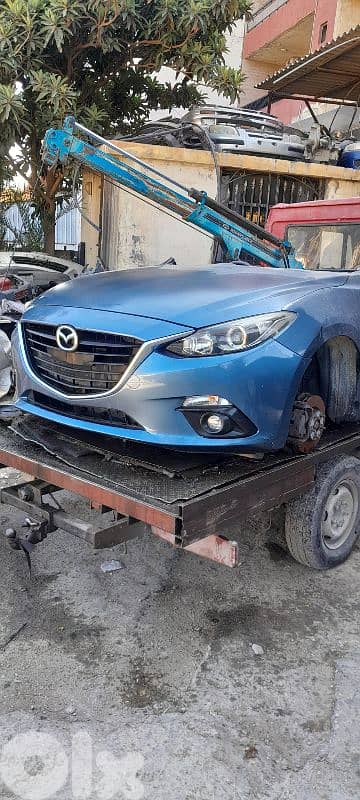 mazda 3 2016 0