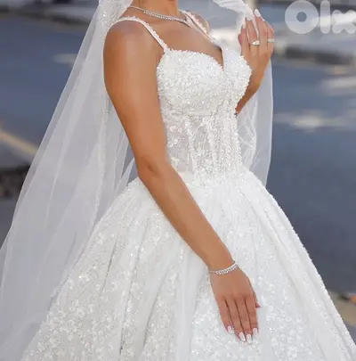 wedding dress