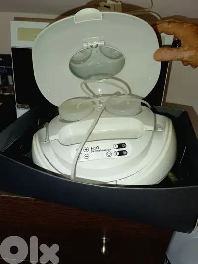 Hydro Diamond Dermabrasion