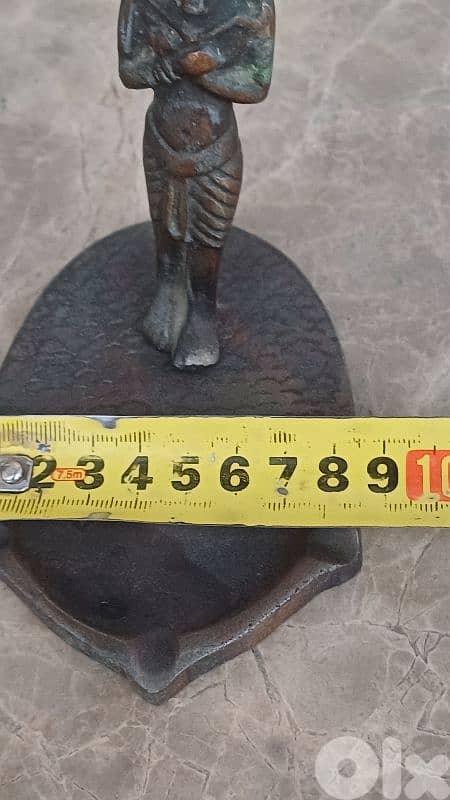 antique 6