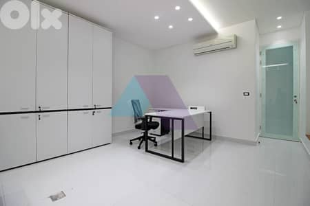 Renovated Office+Prime Location 4sale in Hamra - مكتب للبيع في الحمرا