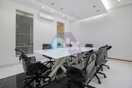 Renovated Office+Prime Location 4sale in Hamra - مكتب للبيع في الحمرا