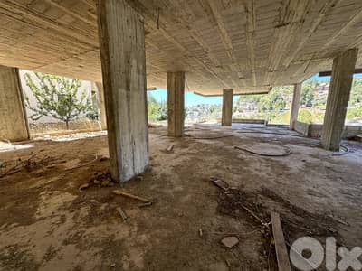 RWK112DZ - Core and Shell Building For Sale In Hrajel