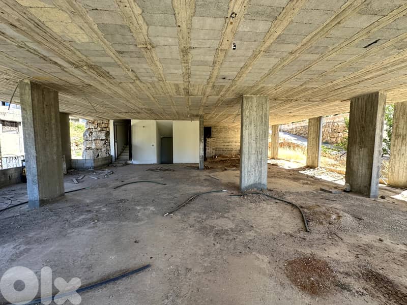 RWK112DZ - Core and Shell Building For Sale In Hrajel 5