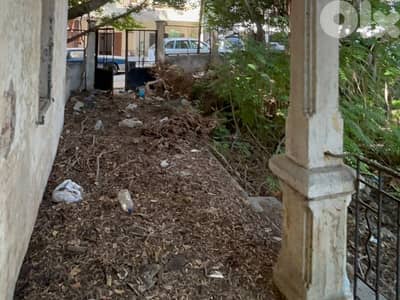 L19150 - 1,077 SQM Land For Sale in Achrafieh