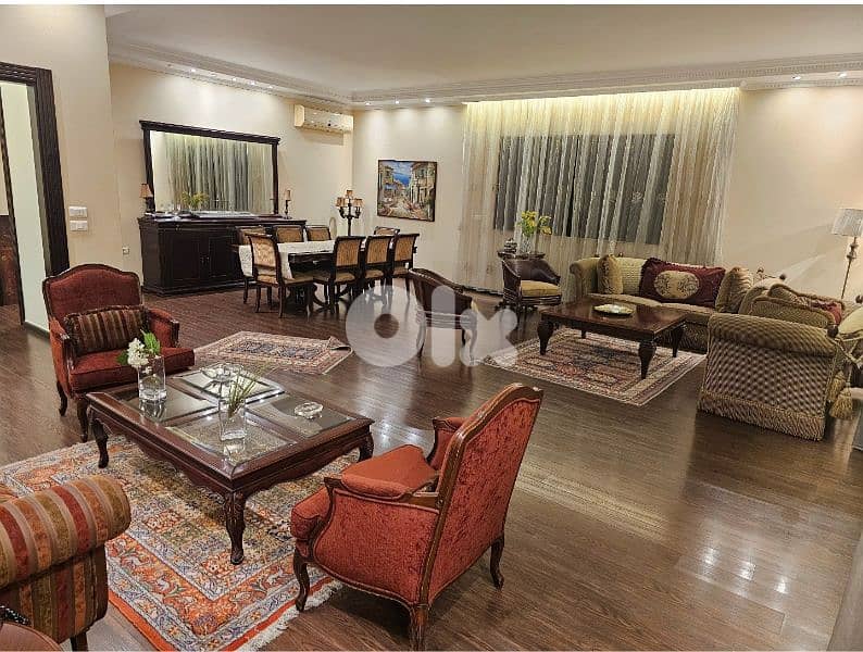 2 salons and one dining room 1