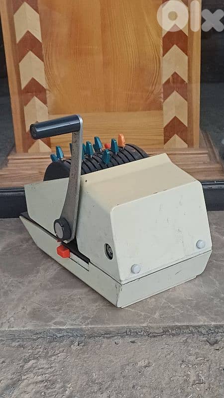antique 6