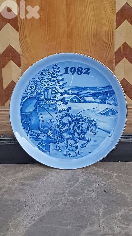 antique 0