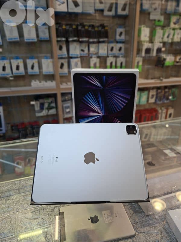 ((Open box)) ipad pro 11" 0