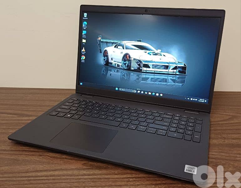 Super clean laptop - core i5 gen 10 - windows 11 8