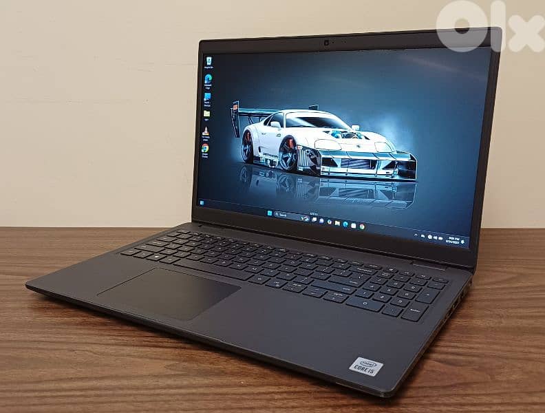 Super clean laptop - core i5 gen 10 - windows 11 12