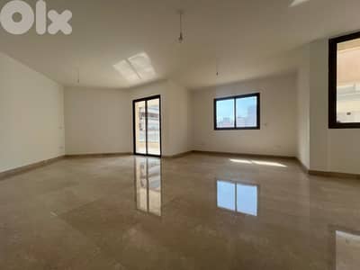 Apartment for Rent – 220 SQM in Hamra شقة للإيجار – 220 متر مربع
